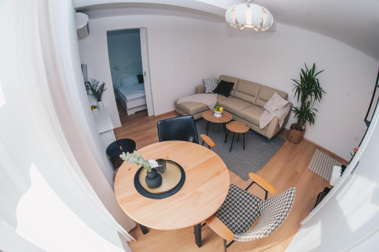 Na Apartments Марибор Экстерьер фото